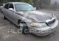 2006 Lincoln Town фото