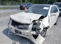 2006 Cadillac SRX фото