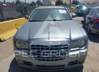 2006 Chrysler 300 фото