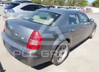 2006 Chrysler 300 фото