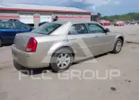 2006 Chrysler 300 photo