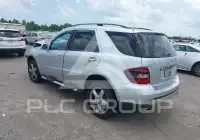 2006 Mercedes Benz ML 350 photo