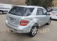 2006 Mercedes Benz ML 500 фото