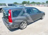 2006 Volvo V70 фото