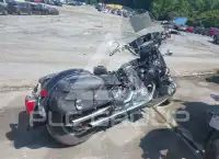 2006 Yamaha XVS1100 photo