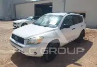 2006 Toyota RAV4 фото