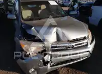 2006 Toyota RAV4 фото