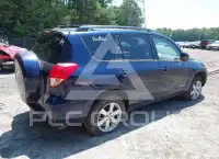 2006 Toyota RAV4 photo