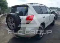2006 Toyota RAV4 фото