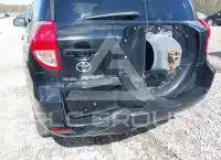 2006 Toyota RAV4 фото