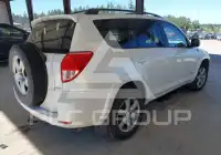 2006 Toyota RAV4 фото