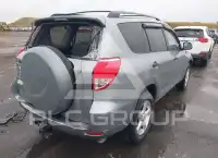 2006 Toyota RAV4 фото