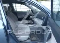 2006 Toyota RAV4 фото