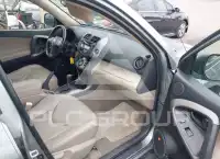 2006 Toyota RAV4 photo