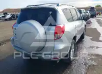 2006 Toyota RAV4 photo