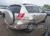 2006 Toyota RAV4 photo
