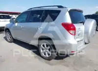 2006 Toyota RAV4 фото