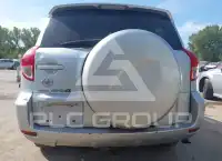 2006 Toyota RAV4 photo