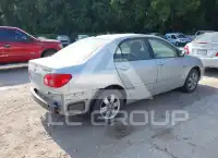2006 Toyota COROLLA фото