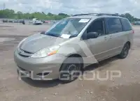 2006 Toyota SIENNA photo