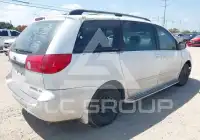 2006 Toyota SIENNA photo