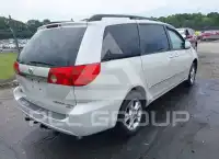 2006 Toyota SIENNA photo