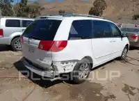 2006 Toyota SIENNA photo