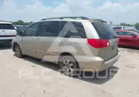 2006 Toyota SIENNA photo