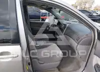 2006 Toyota SIENNA photo