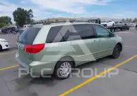 2006 Toyota SIENNA photo