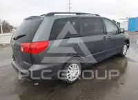 2006 Toyota SIENNA photo
