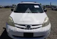 2006 Toyota SIENNA фото