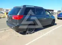 2006 Toyota SIENNA фото