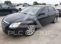 2006 Toyota AVALON photo