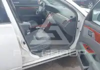 2006 Toyota AVALON photo