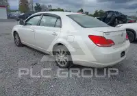 2006 Toyota AVALON фото