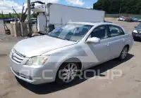 2006 Toyota AVALON photo