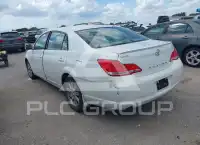 2006 Toyota AVALON фото