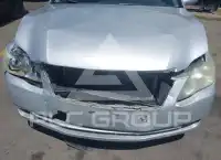 2006 Toyota AVALON фото