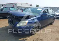 2006 Toyota AVALON photo