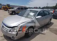 2006 Toyota AVALON фото