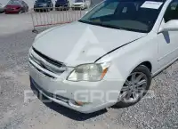 2006 Toyota AVALON photo