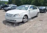 2006 Toyota AVALON photo