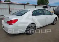 2006 Toyota AVALON фото
