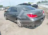 2006 Toyota AVALON photo