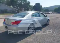 2006 Toyota AVALON photo