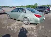 2006 Toyota AVALON фото