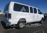 2006 Ford E-350 фото
