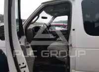 2006 Ford E-350 photo