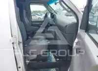 2006 Ford E-150 фото